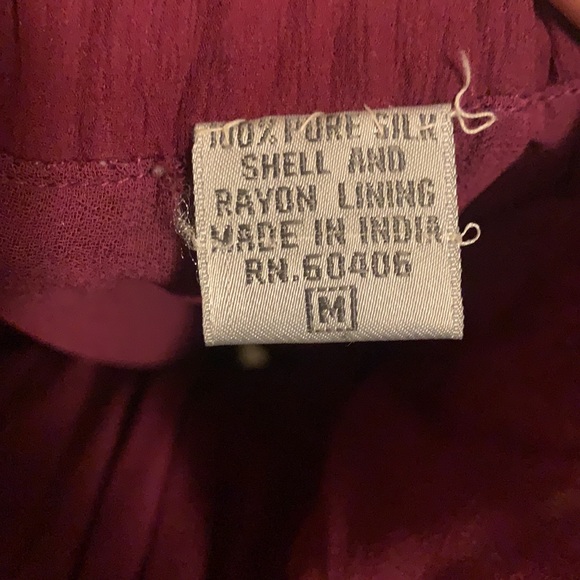 Dreamy Vintage Sequin Skirt with slit - Picture 4 of 5